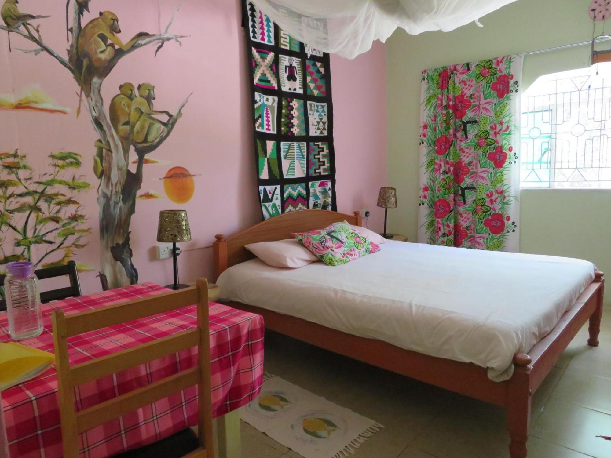 Aloepark Art Hotel Найваша Экстерьер фото
