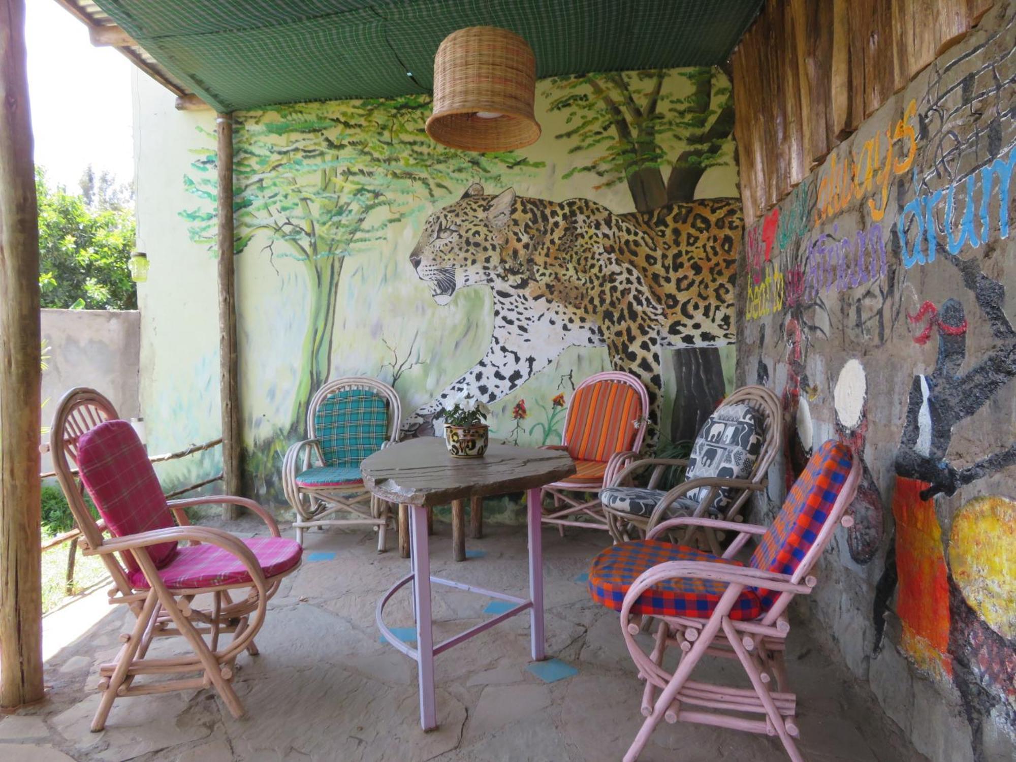 Aloepark Art Hotel Найваша Экстерьер фото
